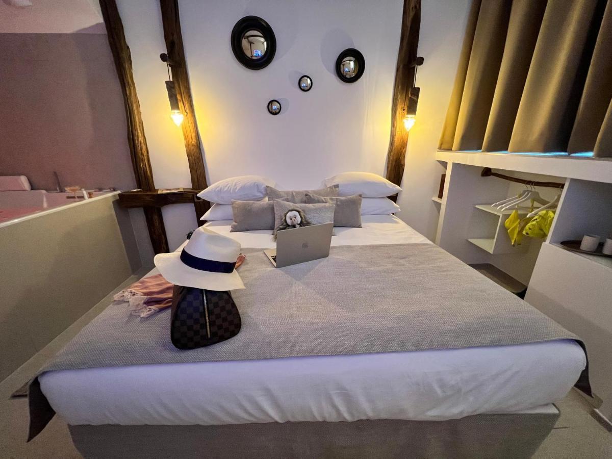 Tamarin & Capucin Suite Balneo Aubagne Ngoại thất bức ảnh
